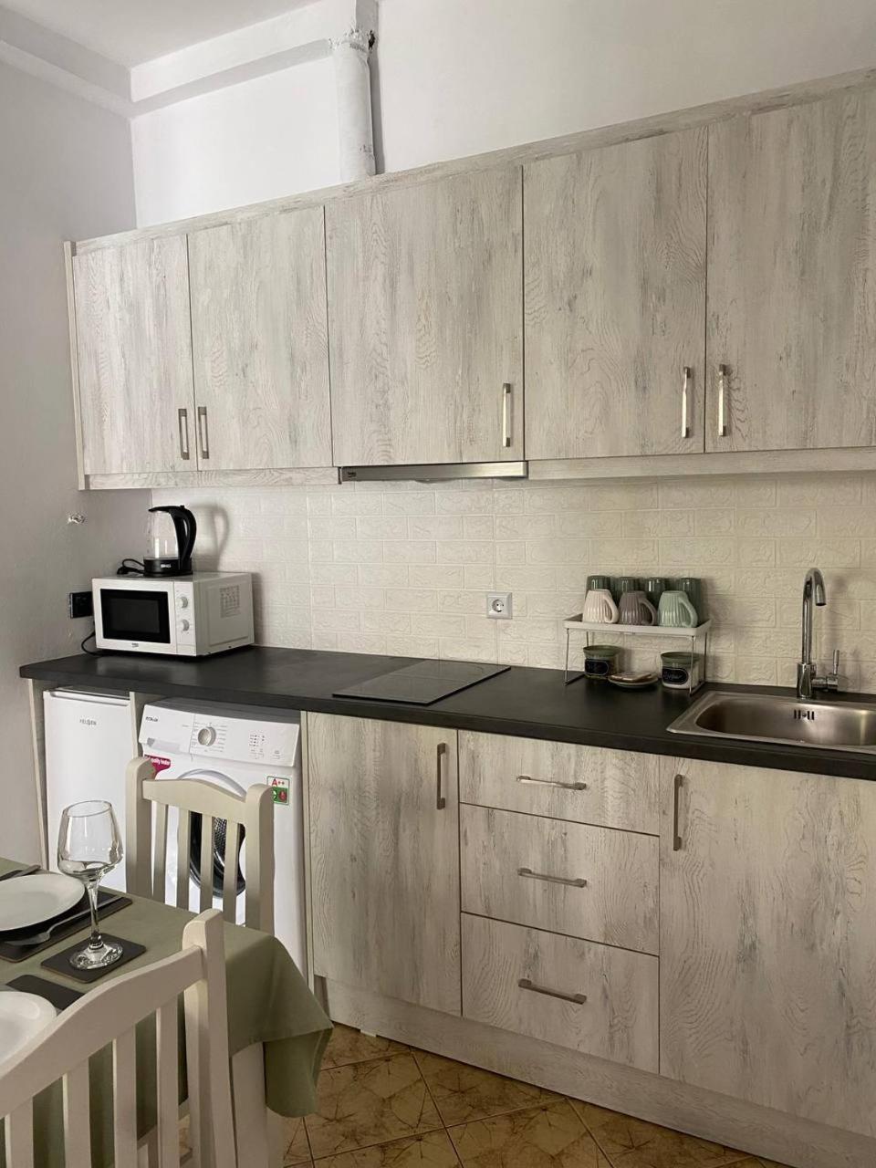 Happy Apartment Saranda Zewnętrze zdjęcie